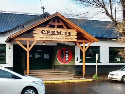 La defensoría de San Martín de los Andes pidió al Gobierno por refracciones del CPEM 13