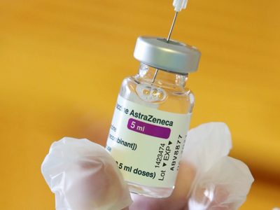 Inicia la batalla entre la Comisión Europea y AstraZeneca frente a la justicia belga