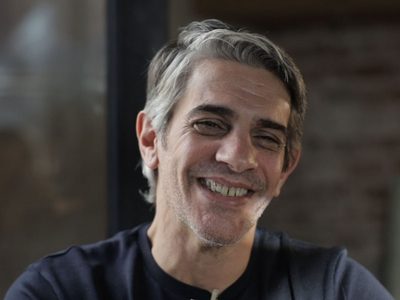 Da el ejemplo: Pablo Echarri cuida de su madre en medio de la cuarentena