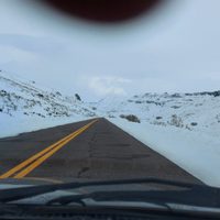 Rutas intransitables, pasos internacionales cerrados y restricción para circular por viento blanco
