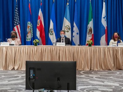 EU aborda con México y seis países de CA tema migratorio, corrupción y caso Nicaragua