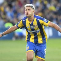 Rosario Central derrotó a Platense y sigue subiendo