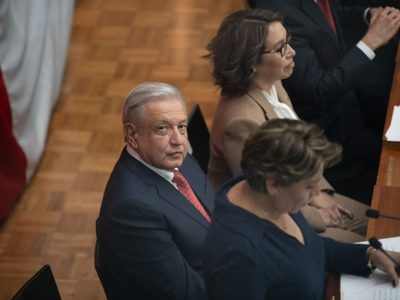 AMLO llama demócratas a Peña y Del Mazo por respetar la voluntad popular