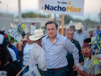 Reaparece alcalde de Tecamachalco, ausente tras enfrentamiento entre policías