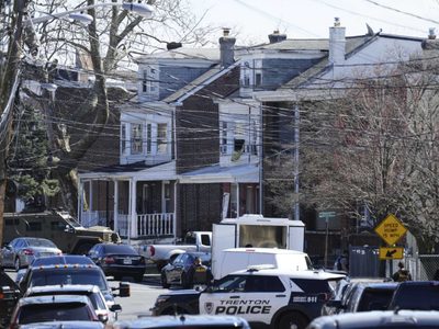 Arrestan en Nueva Jersey a sospechoso de matar a tres personas en Pensilvania