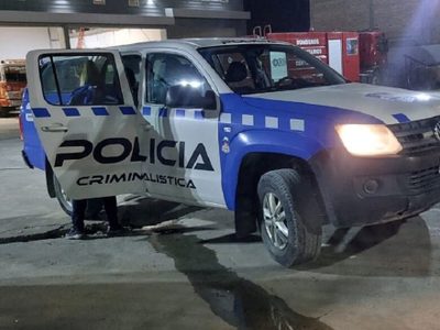 Una locura: tirotearon el Cuartel de Bomberos Voluntarios de Centenario