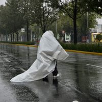 Lunes de lluvias fuertes: este es el pronóstico de lo que provocará la onda tropical 11