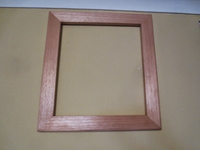 Con 1 portarretrato viejo o roto: creá esto tan útil y hermoso para tener en tu pieza