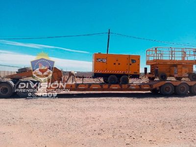 Alquilaron maquinaria pesada, pagaron con cheques falsos y se las incautaron
