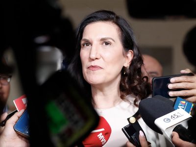 Posponer discusión sobre injerencia es una oportunidad para perfeccionar la ley: López Rabadán