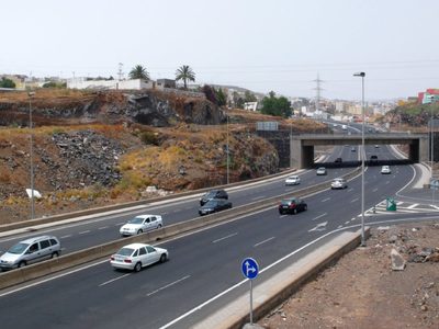 Madrugada de martes con un espectacular choque en Autovía Norte