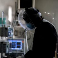 Más de 400 personas fallecieron a causa del coronavirus este jueves