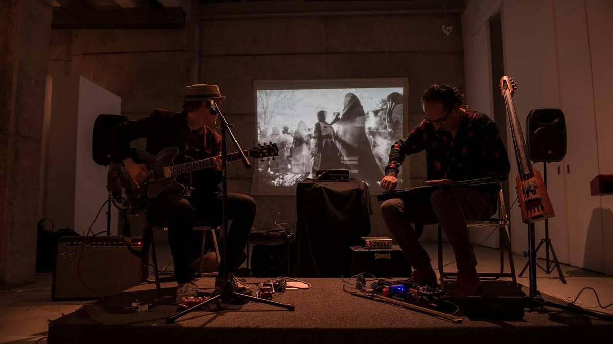 Espectáculo “La caja de espejos. Retratos hechos canción”