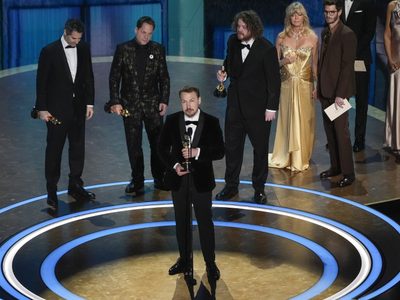 "Flow" gana el Oscar como Mejor Película Animada; "gracias a mis gatos y perros", dijo el director