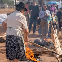 Asado, tradición y turismo: cuándo será la fiesta del chivito en Rincón de los Sauces