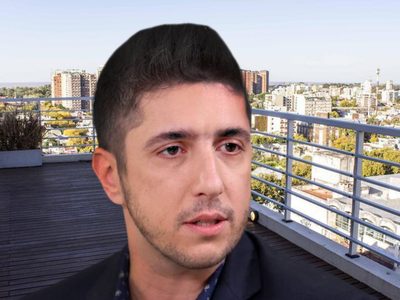 Muebles en tonos claros y un espacio para sus gatos: así decoró Jey Mammón su departamento