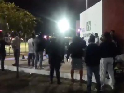 Con alcohol y música festejan a policía de Guaymas... pese a covid-19
