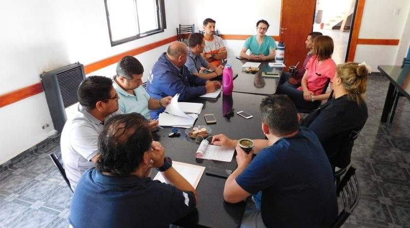 Reunión municipal en Jacobacci