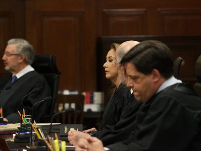La Corte invalida definición del matrimonio en Aguascalientes; protege a uniones igualitarias