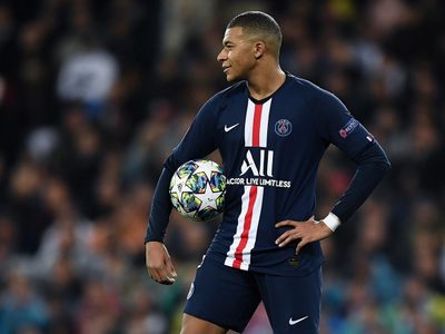 Kylian Mbappé: del tremendo gol al estilo Maradona, al hat-trick para que PSG sea finalista