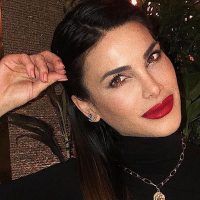 Lo vas a querer: el conjunto de Carla Barber para hacer ejercicio que completa tu guardarropas