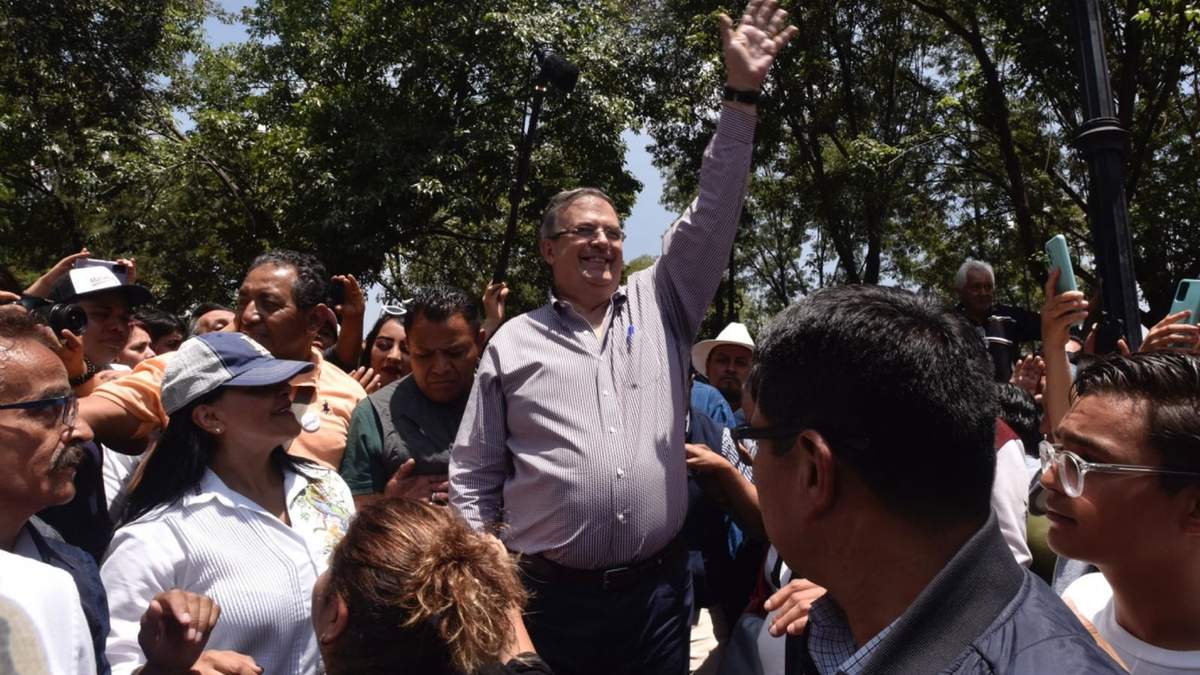 Marcelo Ebrard en Coyoacán