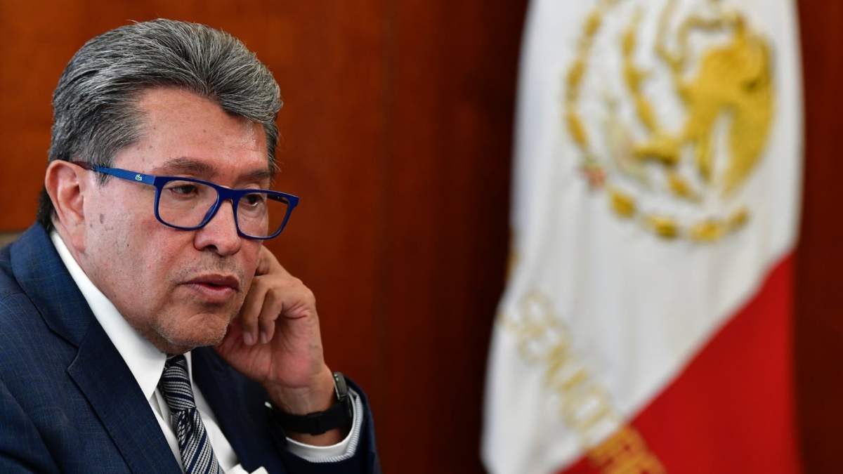 El senador Ricardo Monreal