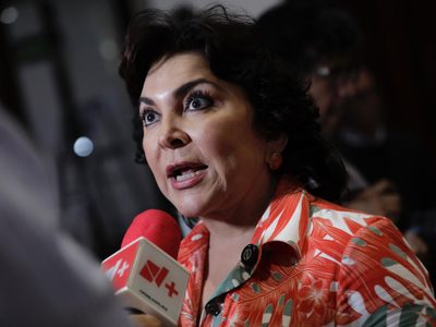 Ivonne Ortega cuestiona a Morena por criticar a “Chicharito” y defender a Cuauhtémoc Blanco