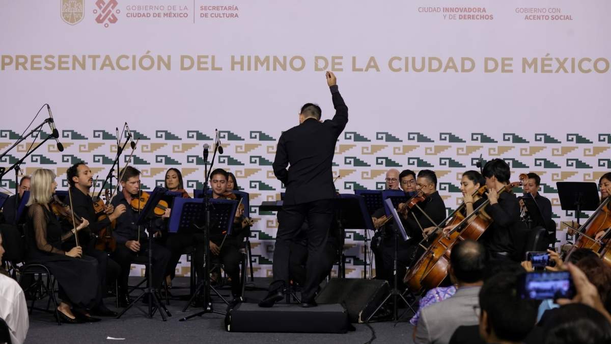La primera interpretación del Himno de la CDMX