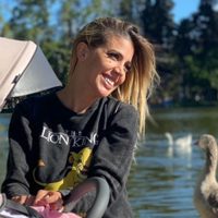 Flotando de amor: a pura sonrisa, Virginia Gallardo y el nuevo retrato de Martina que nos enamoró