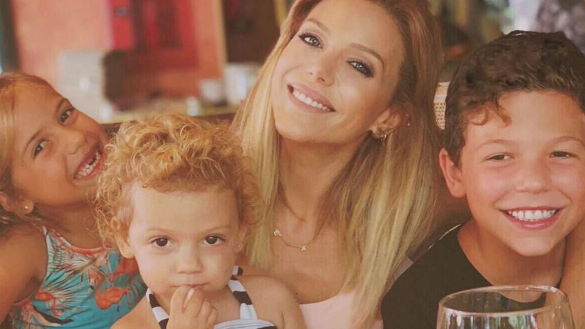 Evangelina Anderson y sus hijos. Fuente: (Instagram)
