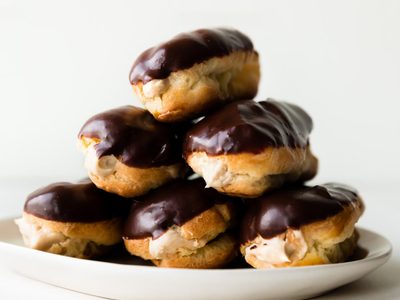Eclairs, creación de la pastelería francesa que se renueva