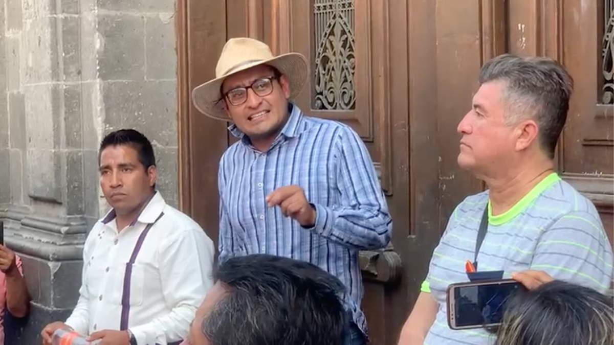 Integrantes de la disidencia magisterial anuncian la movilización para el 15 de mayo