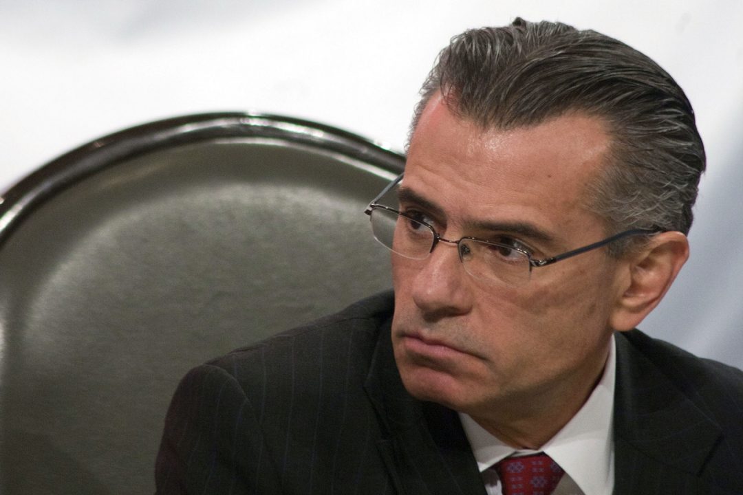 02_742ogp121107-diputados10