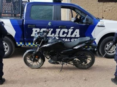 Grupo armado secuestra a activista que buscaba a su hermano en Guanajuato