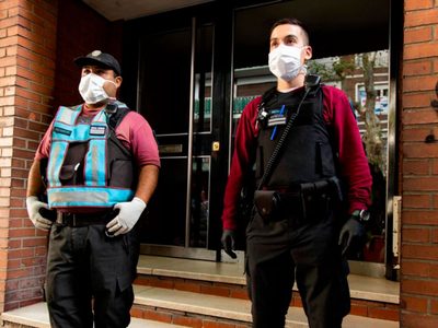 Es médica, tiene coronavirus y no cumplió con la cuarentena: ahora está presa