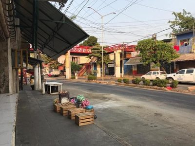 Abandonan cuatro cadáveres en puente peatonal de Acapulco, Guerrero