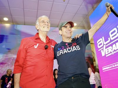 Gana alcaldía de Barranquilla político mencionado en informe sobre el Cártel de Sinaloa