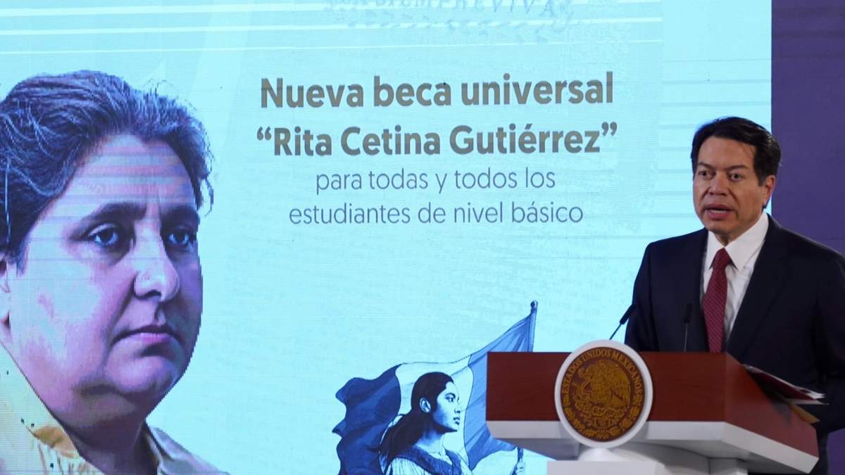 Mario Delgado presentó la nueva beca Rita Cetina