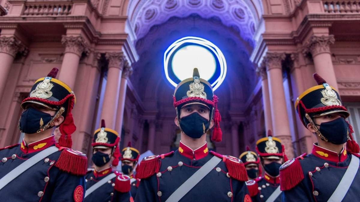25 de Mayo. Fuente: (Twitter)