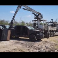 FGR destruye 23 autos "monstruos" vinculados al crimen organizado