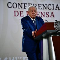 AMLO señala vínculo entre liberación de "El Monedas" y asesinato de policías en Celaya