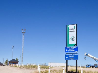 Omar Gutiérrez y Marcos Koopmann, presentes el lunes en Zona Franca Zapala
