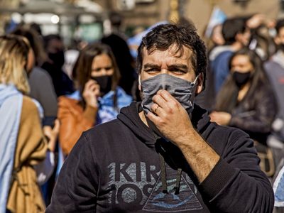 Neuquén informó menos de 20 casos de coronavirus y consolida la mejora epidemiológica