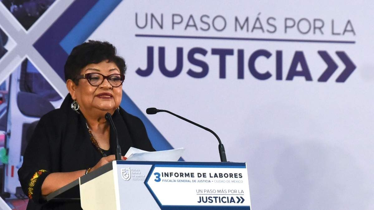 La fiscal Ernestina Godoy en su tercer informe