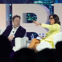 Elon Musk confirma que ejecutiva de NBCUniversal será la nueva directora de Twitter