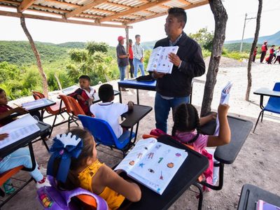 Alerta de la UNESCO sobre educación en México