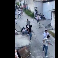 Trifulca entre supuestos estudiantes ebrios deja dos lesionados en Almoloya de Juárez (Video)