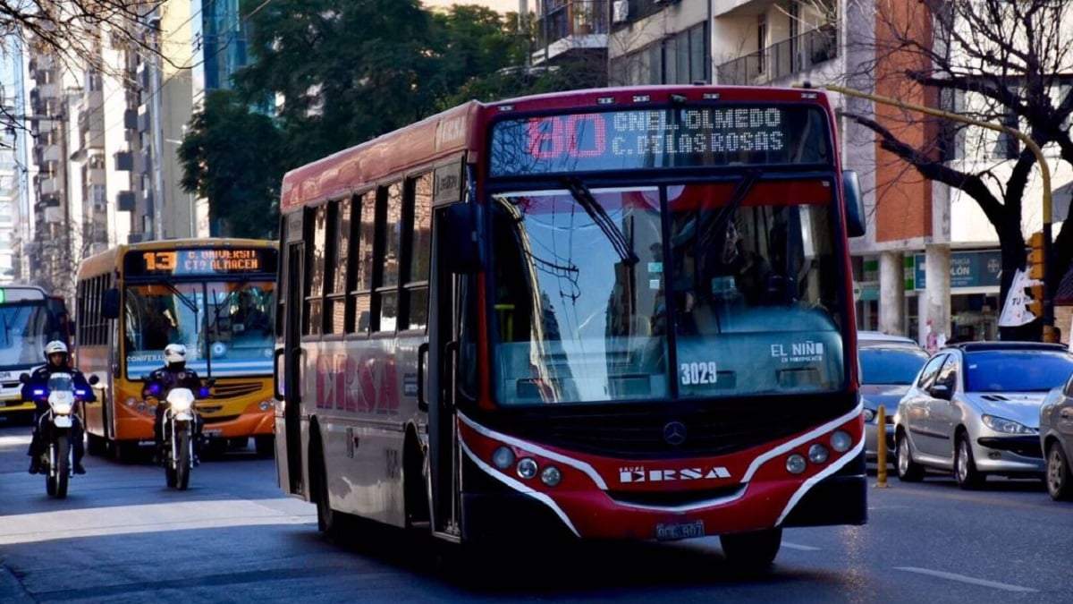 Los colectivos del interior se verán afectados. Fuente: (Twitter)
