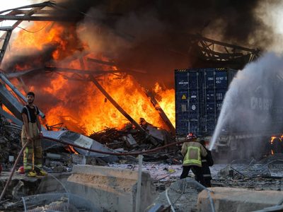 Video: explosión e incendio en una fábrica de garrafas en Tortuguitas